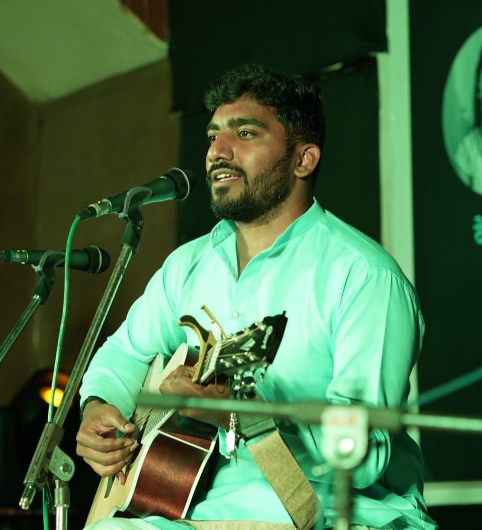 Puneet Soni, Founder & Instructor at Aawaz Academy of Music